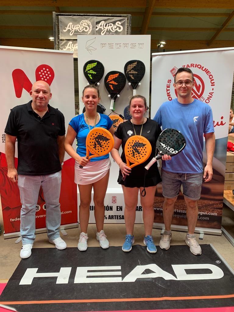 Aimar Go&ntilde;i y &Aacute;lvaro Sola y Maite Gabarr&uacute;s y Marta Sexmilo se adjudican la quinta prueba de la temporada